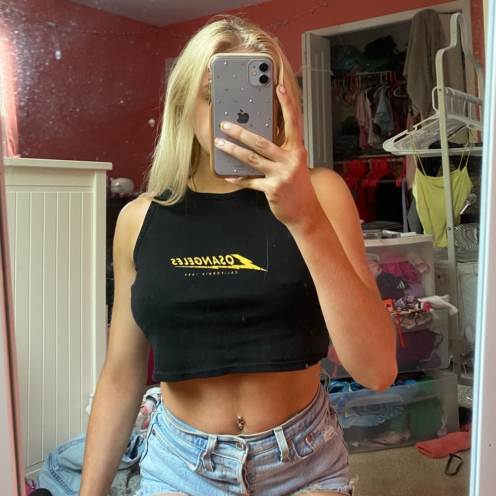 LA crop tank - Picture 2 of 4